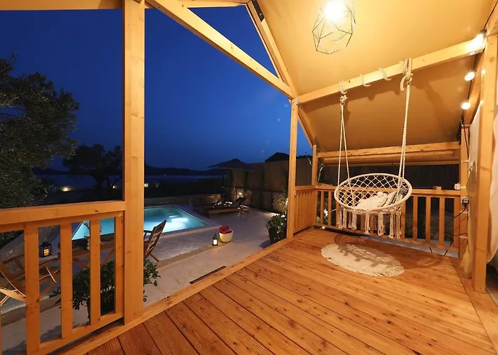 Auras - Glamping Eco Resort