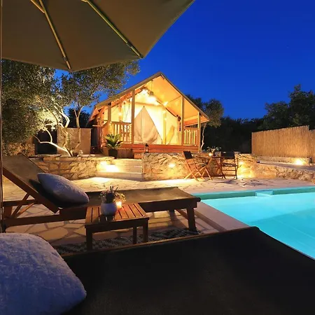 Auras - Glamping Eco Resort Weißenburg Exterior foto